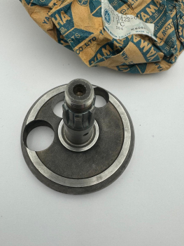 Yamaha FS50 FS1 Kurbelwange Rechts   Crank (r.h) 257-11422-00 ORIGINAL